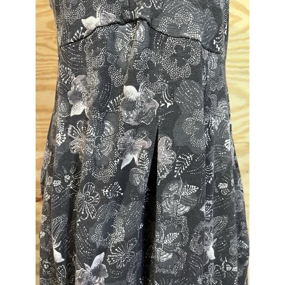 Patagonia Laurel Ridge Sun Dress Medium Gray Floral Stretch Comfort Athletic - Picture 8 of 13